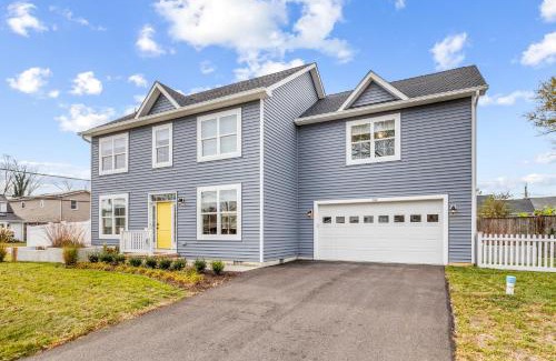 Edgewater Casa | New! Golden Anchor Retreat Lux Living!