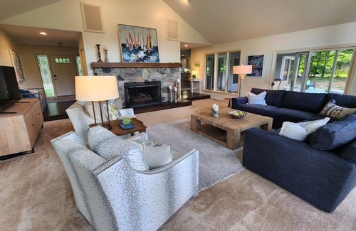 Birchwood Farms Casa | NEW! Golfview Retreat - ranch style on 2nd hole of Farms course at Birchwood