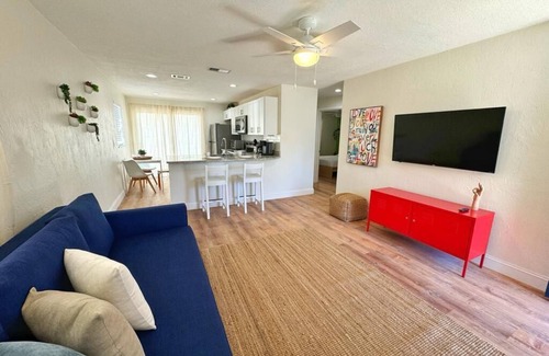 Port Orange Casa | NEW Gorgeous Sunshine-Up 6 Guests-Private Backyard