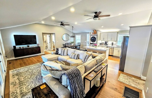 Waterloo Casa | NEW! - Great Lake Escape on Lake Greenwood