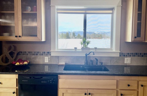 McCall Cabina | Big Summer Blow Out! Save 10% on June Stays!