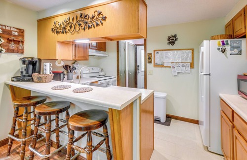 Eidelweiss Village Casa | ¡NUEVO! Madison Home w / Porch - A pie de la playa de Boulder