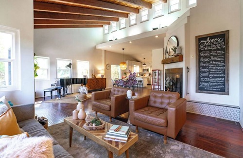 South Park Casa | New!! Heaven's Hideaway w/ SPECTACULAR Pool and Views