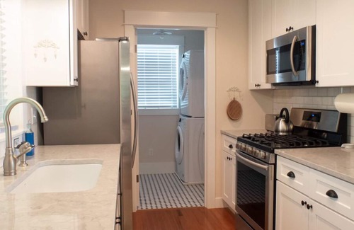 Warm Beach Casa | Nueva High End Guesthouse en Warm Beach, Stanwood, WA.