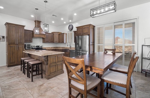 Rio Rico Casa | New Hillside Home overlooking Santa Cruz River Valley in Rio Rico near Tubac