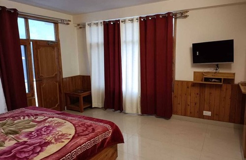 Aleo Hotel | New Himank Homestay
