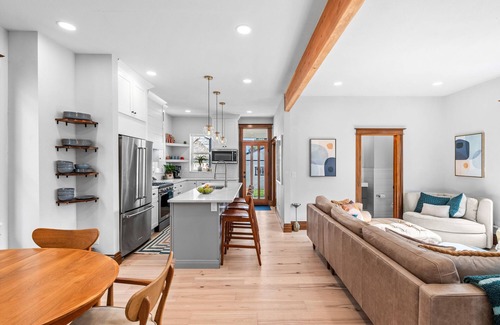 Whittier Casa | New! Historic Whittier Neighborhood - Near City Park & Golf - Fenced Yard
