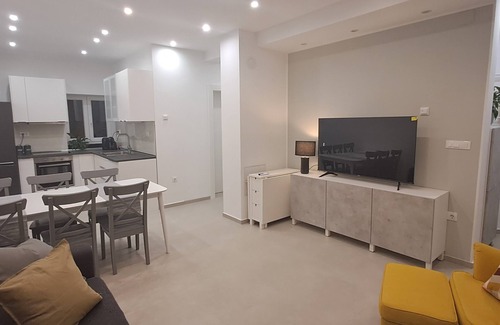 Sibenik Apartamento | NEW Holiday Apartment,A4+2, Family house - OPG Rudan, garden pool, terase, wi-fi