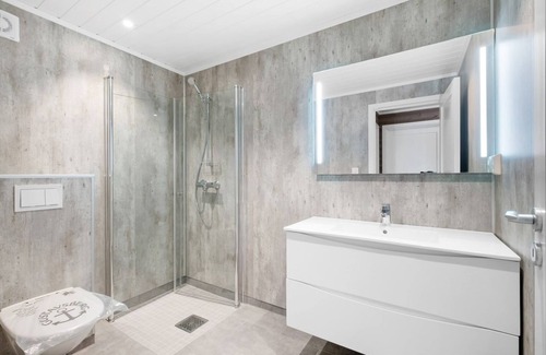 Gjemnes Municipality Casa | New holiday home right by the fjord