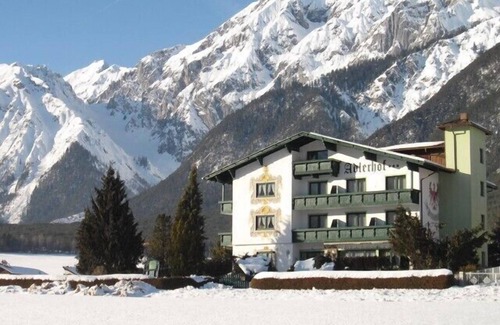 Wildermieming Apartamento | Apartamento nuevo con una vista única, sauna, ascensor.