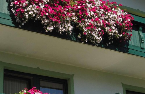 Wildermieming Apartamento | Apartamento nuevo con una vista única, sauna, ascensor.