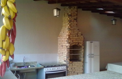 Praia Rasa Casa | Nueva rincón del hogar, 4q (aire y tv), wi-fi gratuito, SKY, área para parrillas., Manguinhos Buzios, cerca de ma