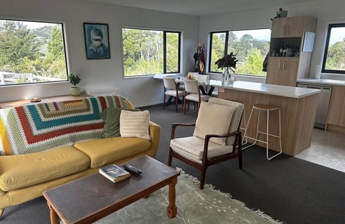 Raglan Casa | New home in central Raglan