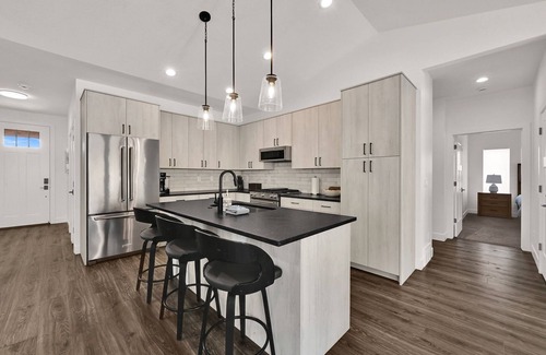Wolf Creek Casa | Brand NEW Home in Eden at the base of Powder Mtn