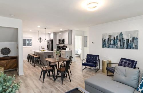 Home Park Casa | New Home in MidTown- Sleeps 11 For Rent in Atlanta