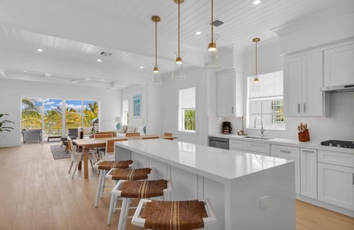 Marathon Casa | New Home in New Waterfront Community -Pool, Pickleball -FREE DOCKAGE till 11/30!