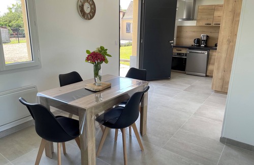 Rue Casa | New home in quiet hamlet close to beaches.
