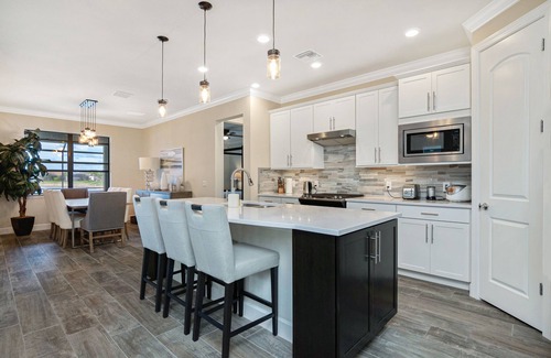 Naples Casa | New Home in Winding Cypress, 5BR, Close to ocean and golf