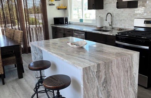 Beach Haven West Casa | New Home! Private-Waterfront-Single family home