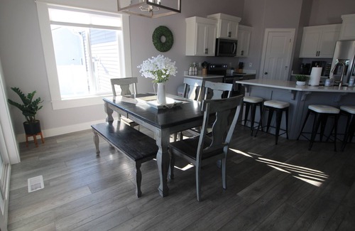 Idaho Falls Casa | New Home with 3 beds, 2 baths. Family and dog-friendly