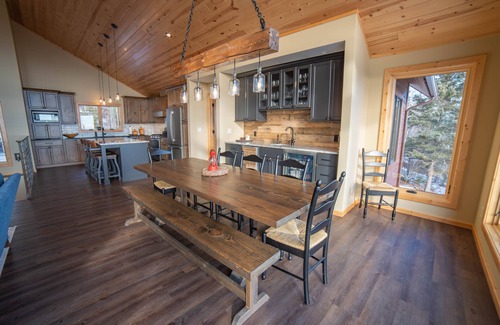 Lutsen Casa | New Home with Panoramic Lake Superior Views in Lutsen