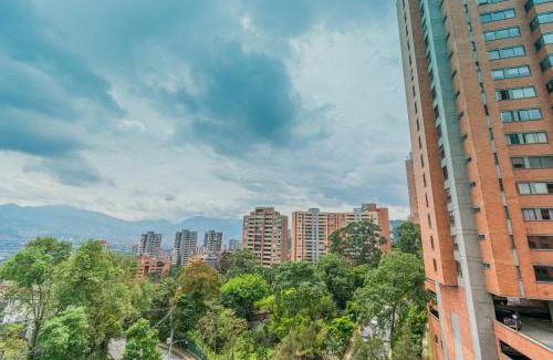 El Tesoro Apartamento | NEW! Homey Loft El Tesoro-Fast Wifi