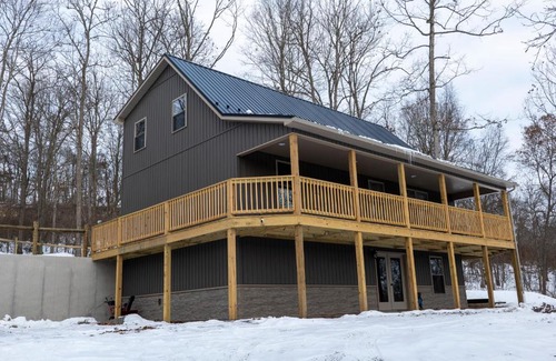 Huntingdon Casa | NEW! House Near Raystown Lake in Peaceful Wooded Area