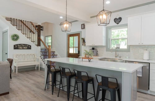 Fair Play Casa | New house on Lake Hartwell with a pool!!