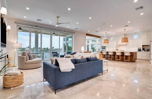 Indian Rocks Beach Casa | New House, Waterfront, Pool, Hot Tub, Golf Cart