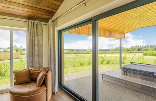 Hundall Chalet De Esquí | Alojamiento de 3 habitaciones en Bretby, Derbyshire