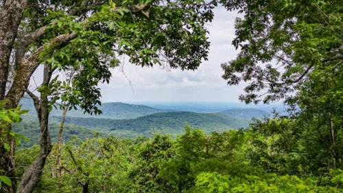 Big Canoe Casa | New in Big Canoe- Golf Lake & Mountain Views