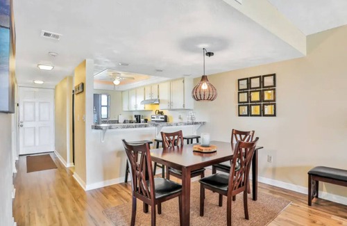 Port Orange Condominio | NEW! IncredibleViews, 2 bdrm, w/balcony!