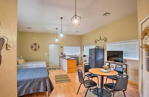 Fletcher Apartamento | NEW! Inviting Studio on 31-Acre Ranch in Fletcher!