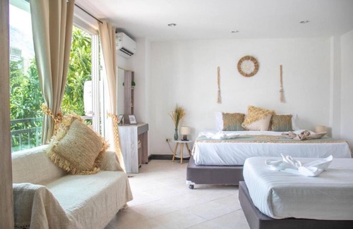 Kata Hotel | New Kata Statation Hotel and Hostel