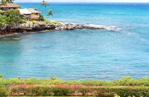 Napili Apartamento | NEW KBM Resorts FREE CAR Napili Point Oceanfront Spacious 2-BedroomBeach Amenities NAP-C32