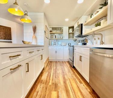 Key Largo Apartamento | New! Key Largo Costal Villa 2 Kings Masters, Marina, Pool & Pickleball