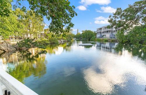 Key Largo Apartamento | New! Key Largo Costal Villa 2 Kings Masters, Marina, Pool & Pickleball
