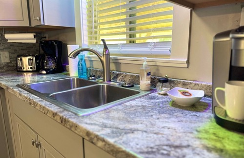 Vermilion Casa | NEW! Kiki's Tiki! Fun Themed Home in Vermilion