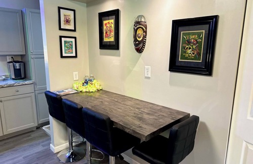 Vermilion Casa | NEW! Kiki's Tiki! Fun Themed Home in Vermilion