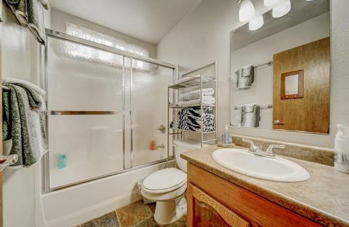 Ohia Estates Apartamento | NEW - Kilauea Cottage - Volcano NP- Golf - Winery