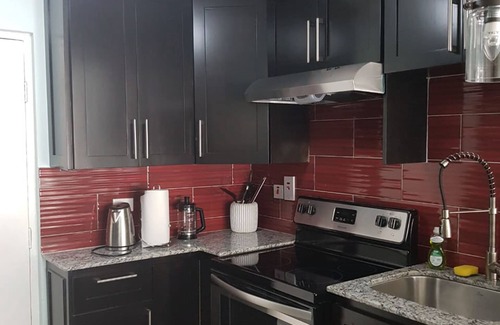 Eden Gardens Apartamento | New Kingston Apt at Kensington Court