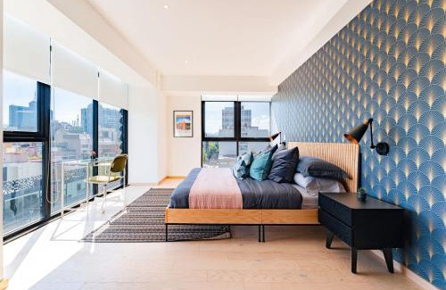 Roma Sur Casa | NEW La Roma Penthouse 100m2 Terrace Pool and Gym
