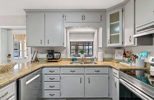 Eatonton Casa | *New* Lake life fun! Sleeps 14, 4bed, 4bth