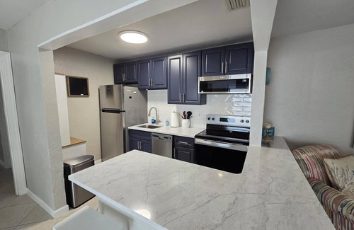 Sarasota Cabaña | NEW...Lido Key Cottage