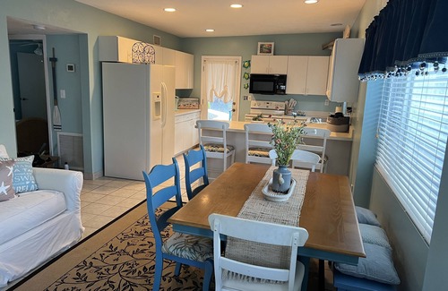 Flagler Beach Casa | New listing, 1 block from our beautiful new beach!