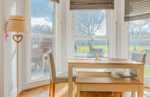 Shaftesbury Apartamento | New listing! 2BR flat with patio in Clapham Common