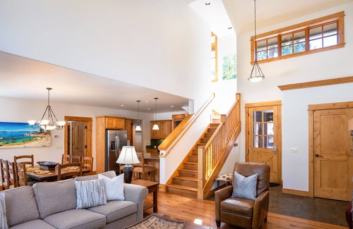 Truckee Casa | New Listing! 3 BD Residence At Old Greenwood!