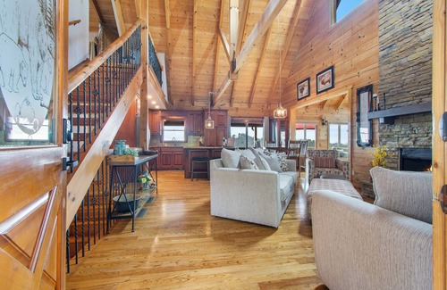Dahlonega Casa | NEW listing! 3 bedrooms,game room,gorgeous mountain view-close to everything!