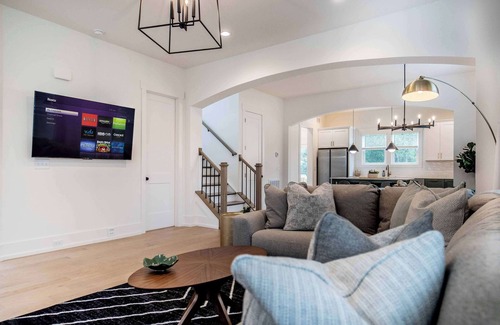 Charlotte Casa | New Listing! 3BR w/ King Suite & Fenced in Yard