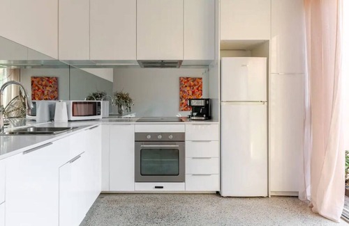 Fitzroy Casa | New listing! 5 min walk to CBD, w Rooftop Terrace